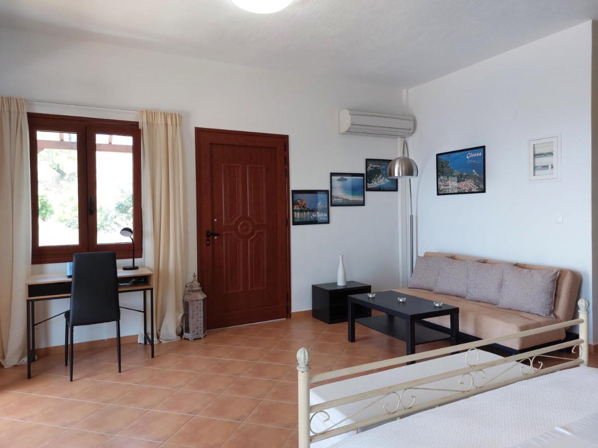 Horizon Studios With Sea View - Free Parking Glossa Exterior foto