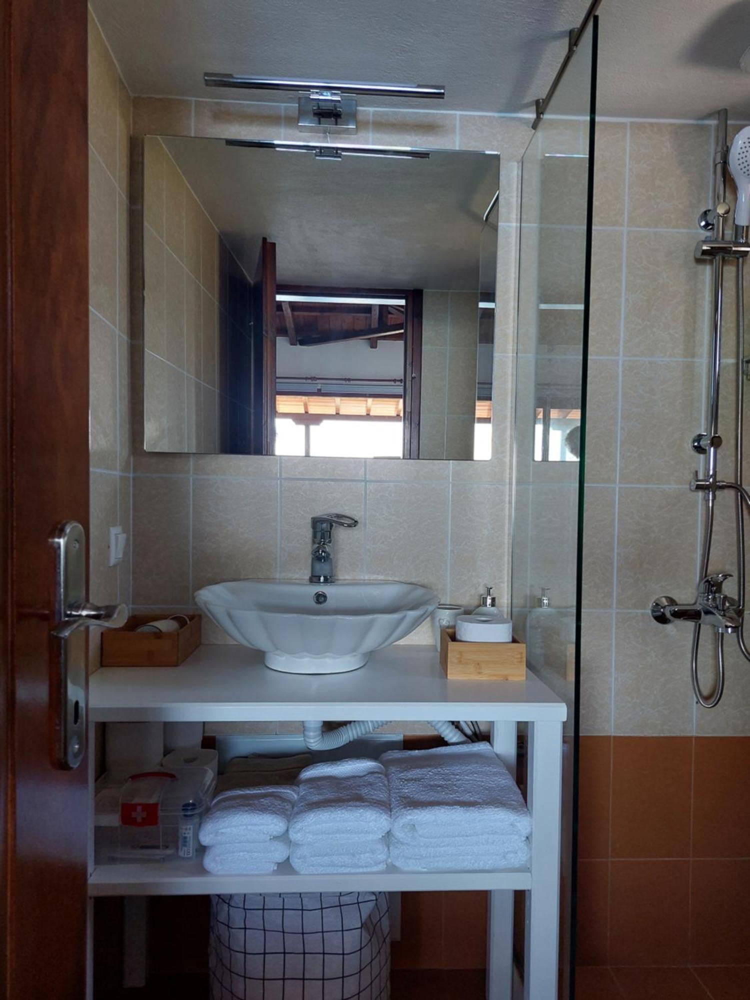 Horizon Studios With Sea View - Free Parking Glossa Exterior foto